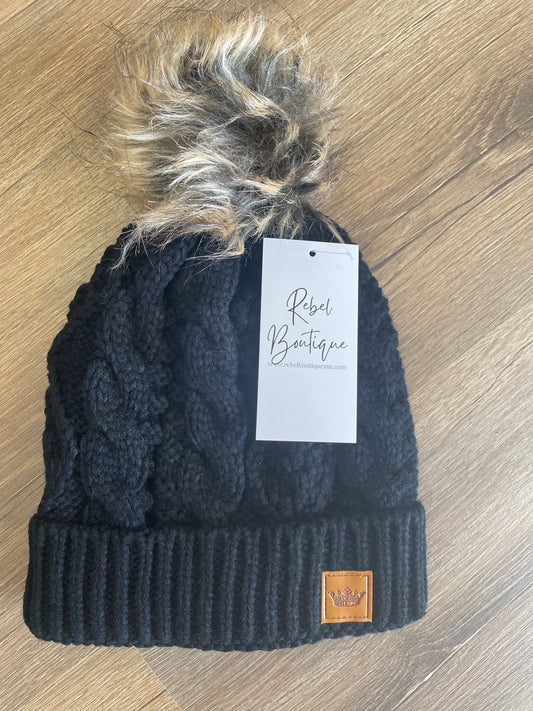 Pom Pom Winter hat